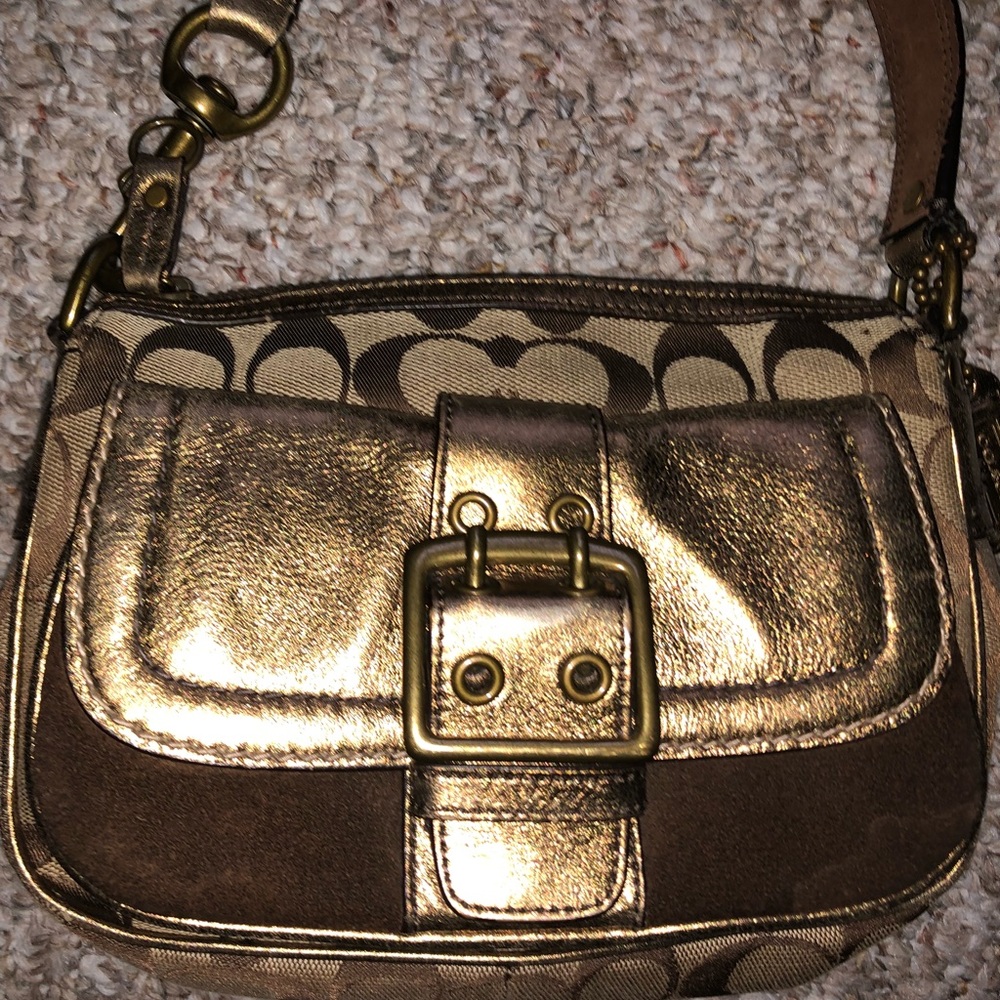 Coach Handbag - Picture 3 of 8
